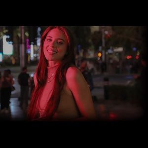 Meet your Posher, Ariana